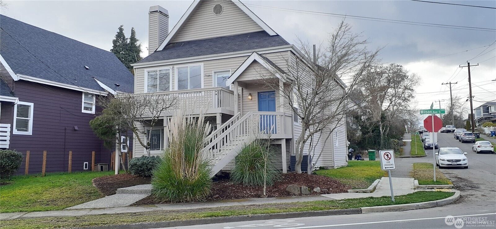 Property Photo:  5501  Wilson Avenue S  WA 98118 