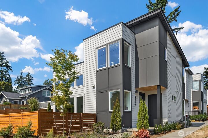 Property Photo: 436 10th Avenue A WA 98033