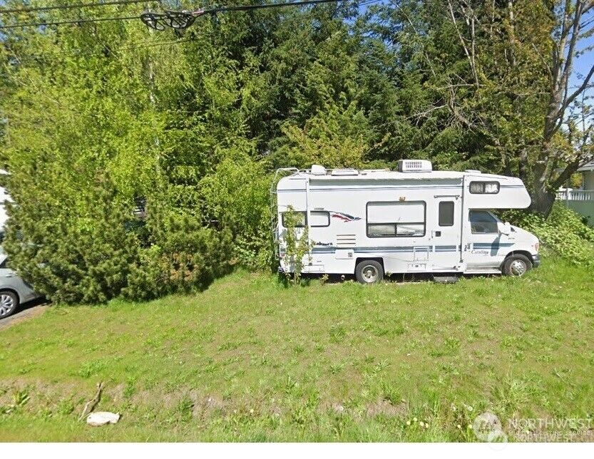 Property Photo:  12250  Densmore Avenue N  WA 98133 