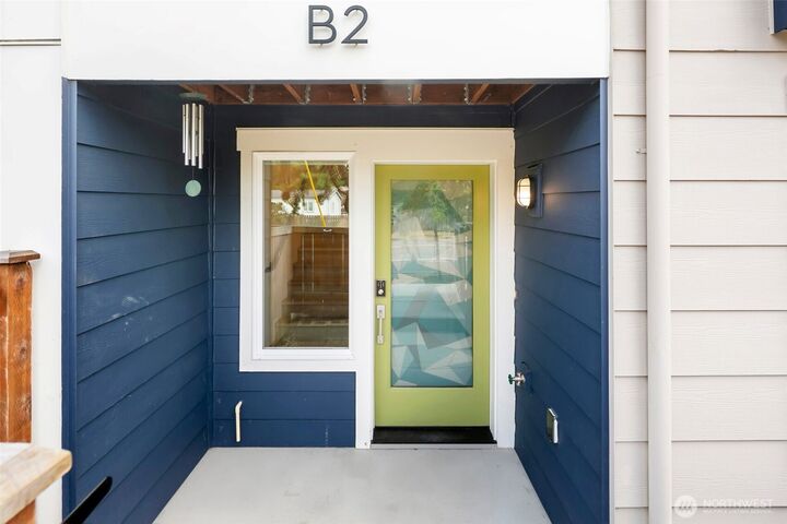 Property Photo:  5118  164th Street SW B2  WA 98026 