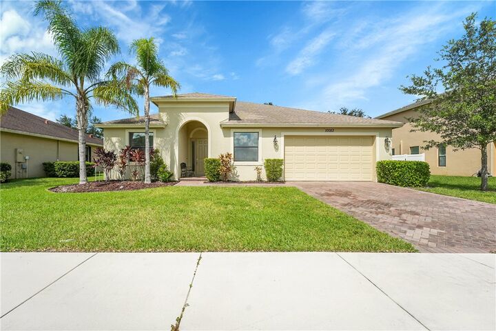 Property Photo: 10053 W Verona Circle FL 32966