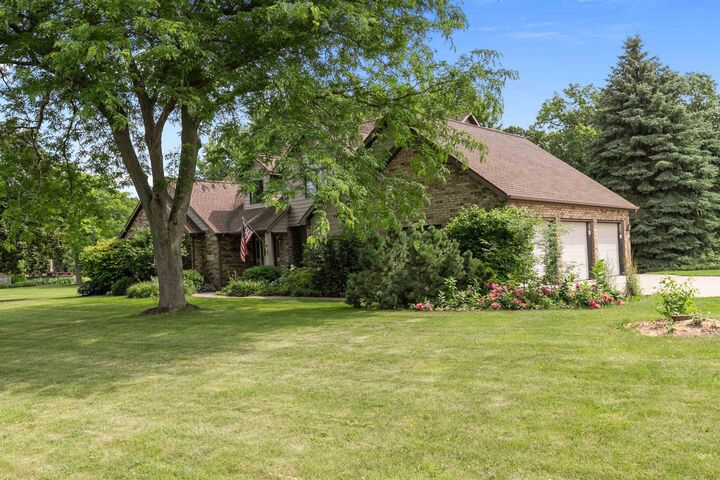 Property Photo:  N7760 Palisades Trail  WI 54169 