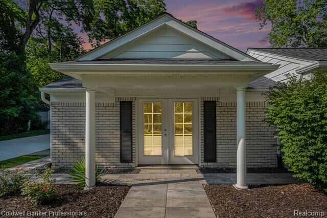 Property Photo:  2984 Timberwyck Trail Drive  MI 48098 