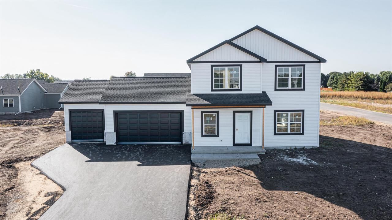 Property Photo: 1747 East Kyle Circle WI 53511