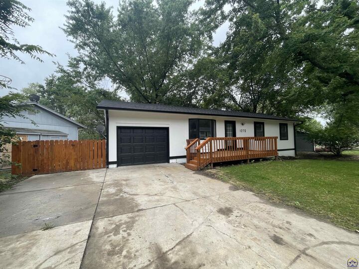 1270 N Milton St  Auburn KS 66402 photo