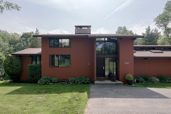 Property Photo: 1023 N. Woodstock Road MA 01550