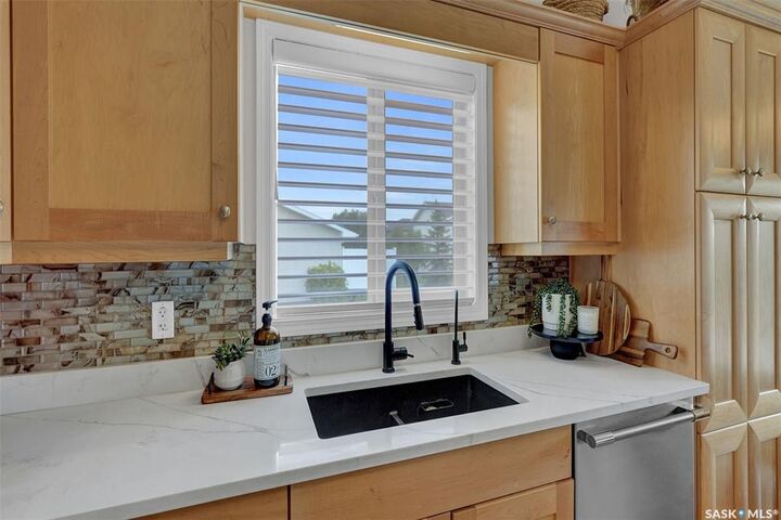 Property Photo: 2751 Windsor Park Road 4 SK S4V 1H1