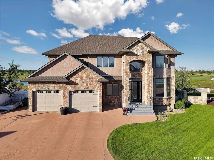 Property Photo: 506 Hogan Green SK S0K 4S1