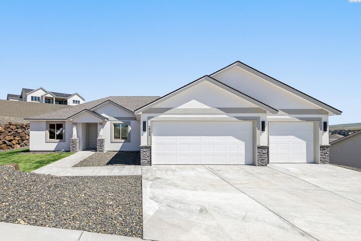 2903 S Osborne St  Kennewick WA 99338 photo