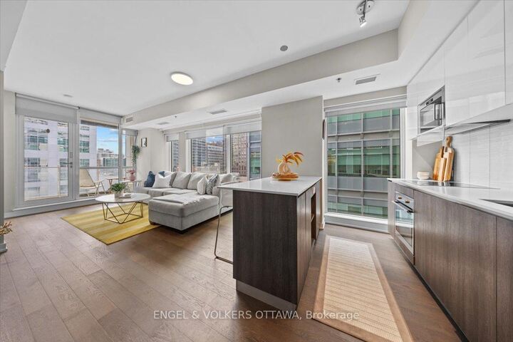 Property Photo: 199 Slater Street 709 ON K1P 0C8