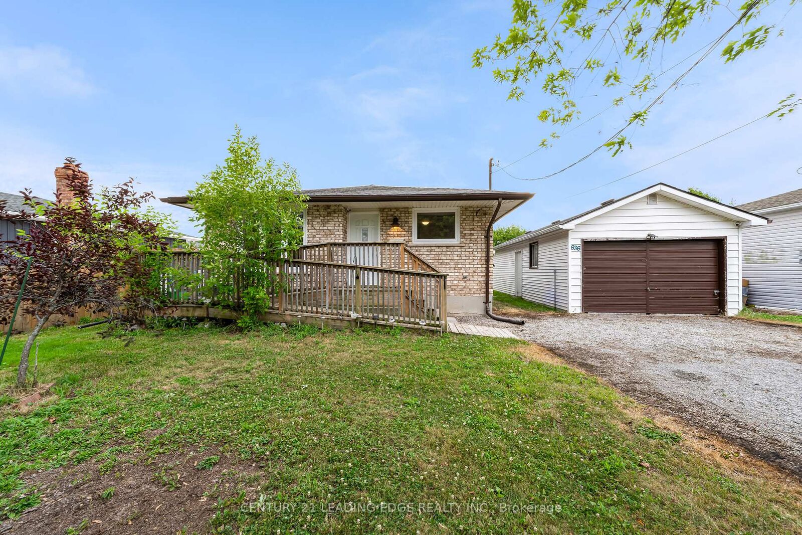 Property Photo: 636 Crescent Road ON L2A 4P8