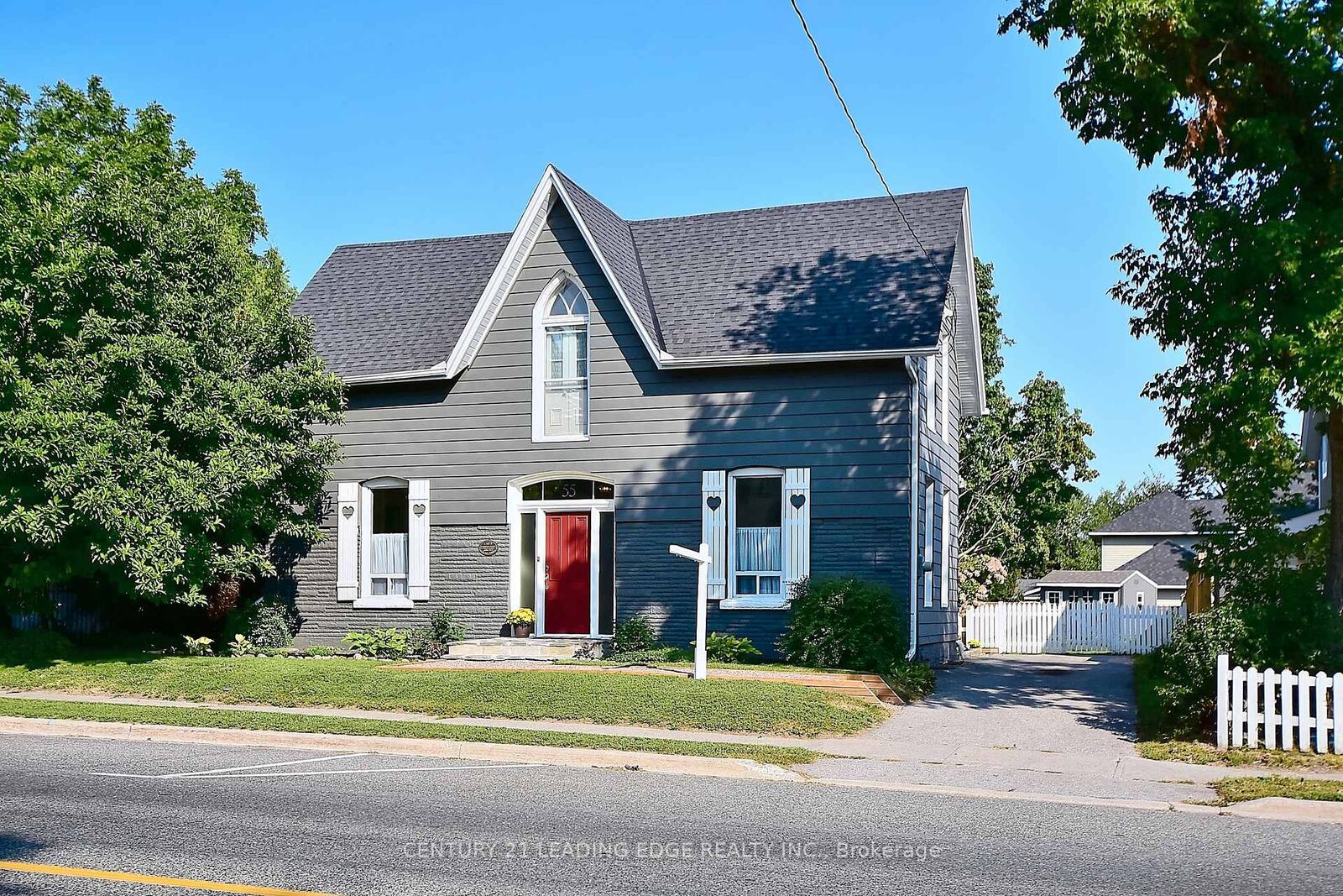 Photo de la propriété:  55 Brock Street E  ON L9P 1M4 