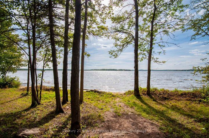 Property Photo:  501 Golf Course Road  ON P0H 1Z0 