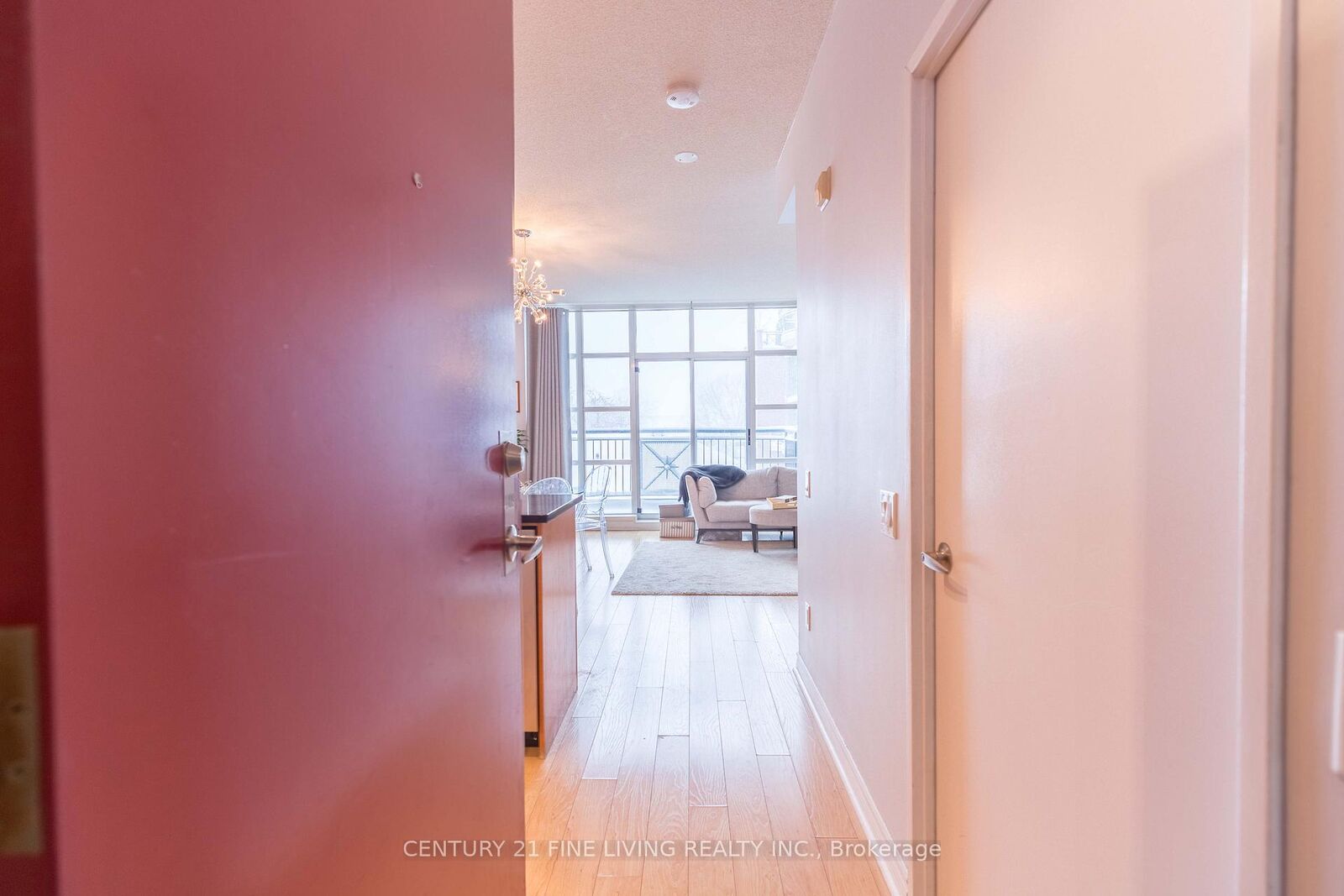 Property Photo:  901 Queen West Street W 419  ON M6J 3X4 