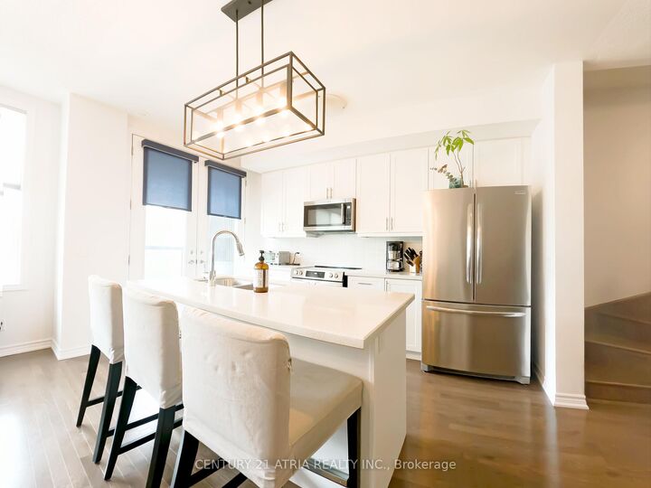 Property Photo:  3046 Postridge Drive  ON L6H 7E3 