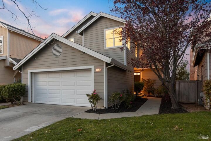 Property Photo:  264 Waterside Circle  CA 94903 