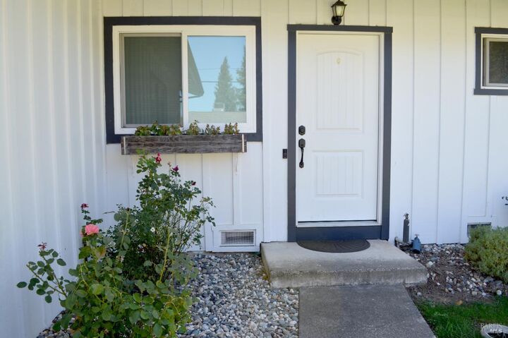 Property Photo: 349 Washington Avenue CA 95482