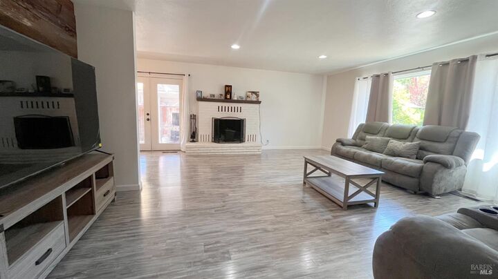 Property Photo: 349 Washington Avenue CA 95482