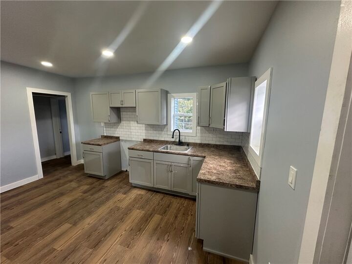 Property Photo:  202 Franklin Apt A Street  NY 14904 