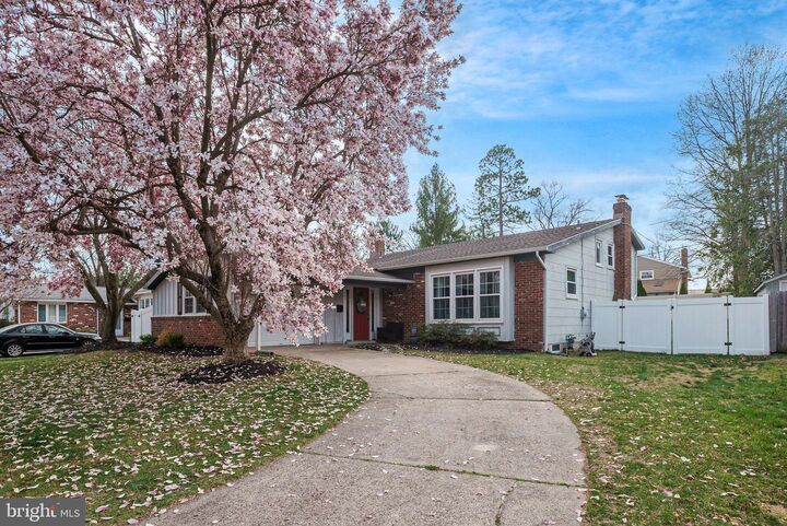 Property Photo: 104 Brentwood Drive NJ 08054