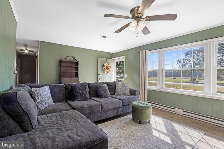 Property Photo: 475 Thistlewood Road DE 19954