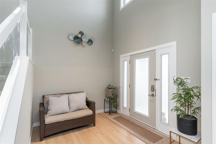 Property Photo: 41 Eaglewood Drive MB R3Y 1S4