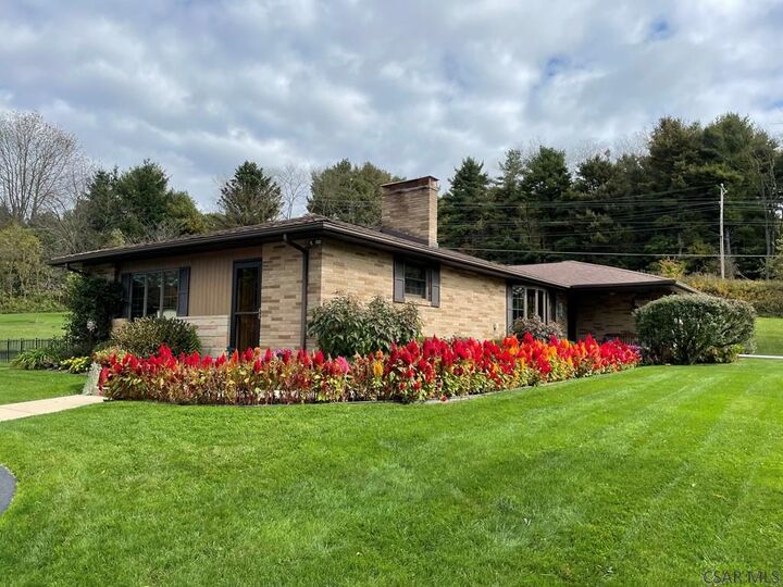 Property Photo: 594 Leidy Lane PA 15909