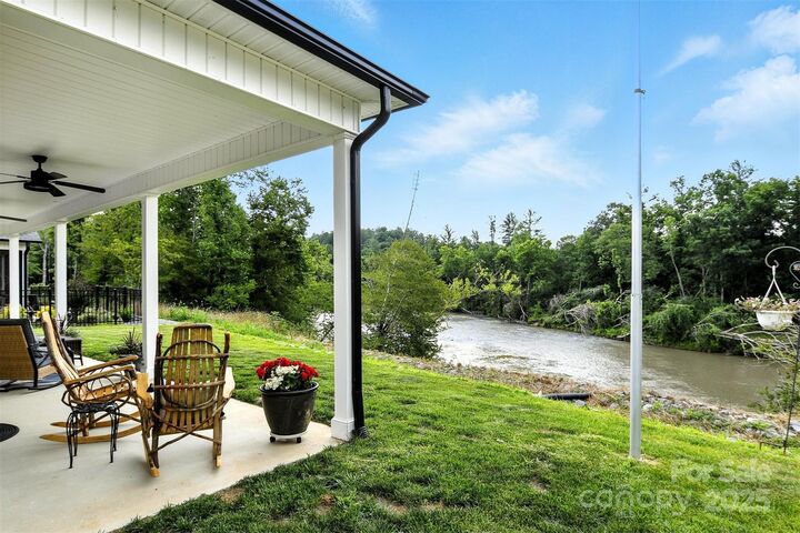 Property Photo:  255 Eagles Landing  NC 28655 