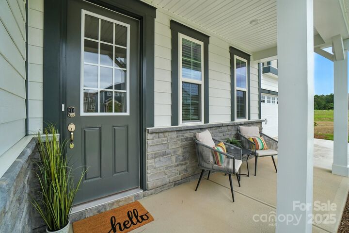 Property Photo: 1464 Honey Trail NC 28112