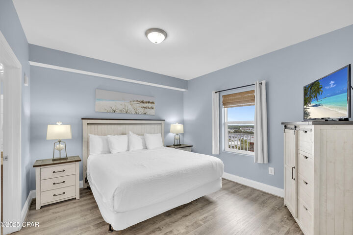Property Photo: 9860 S Thomas Drive 921 FL 32408
