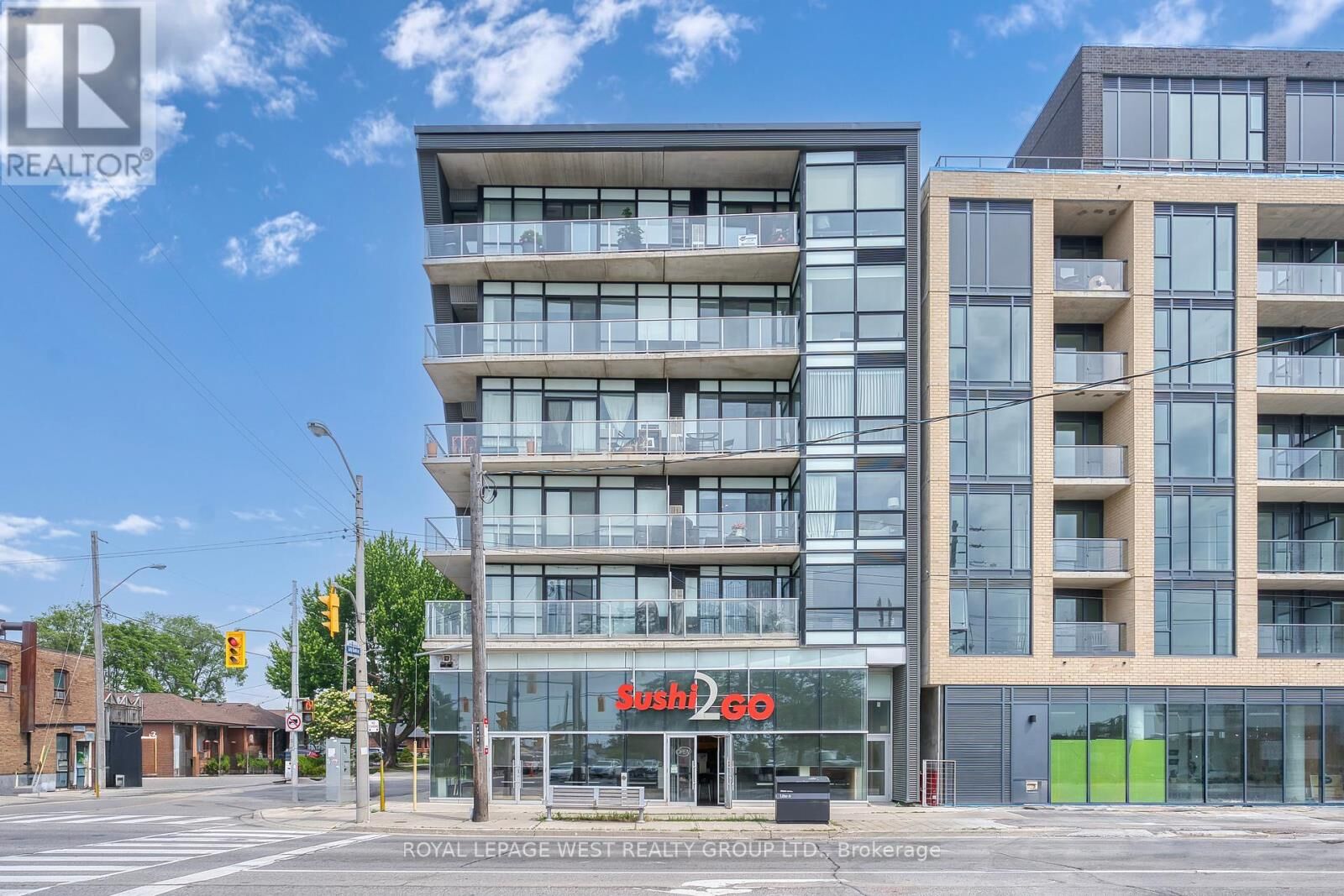 Photo de la propriété: 51 Lady Bank Road 301 ON M8Z 0C9