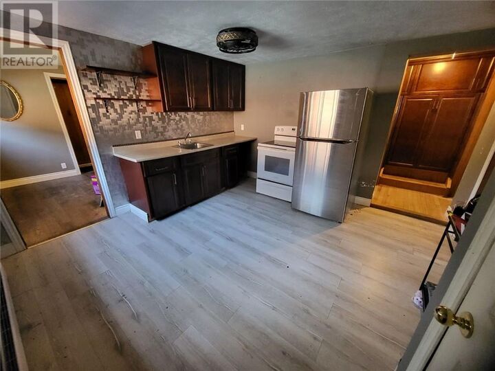 Photo de la propriété: 147 Hyland ON P3E 1R7