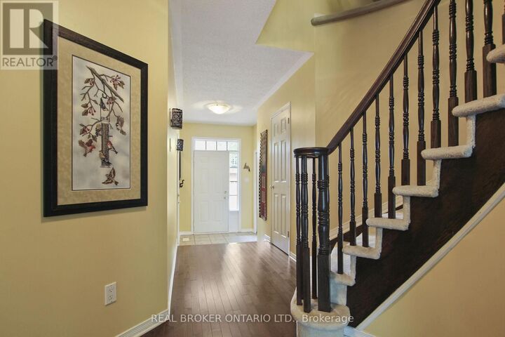 Photo de la propriété:  193 Deercroft Avenue  ON K2J 5J4 