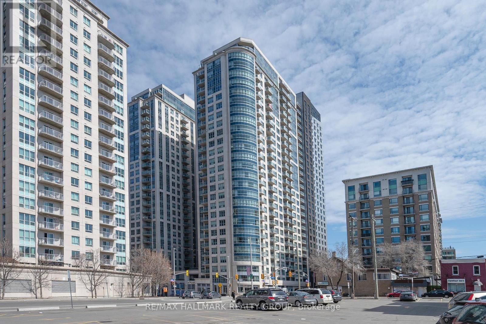Property Photo: 195 Besserer Street 2701 ON K1N 0B6