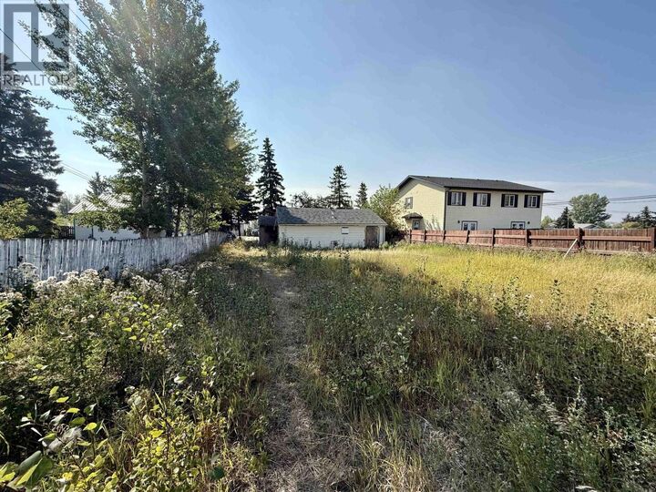 9520 97 Avenue  Fort St. John BC V1J 1M9 photo