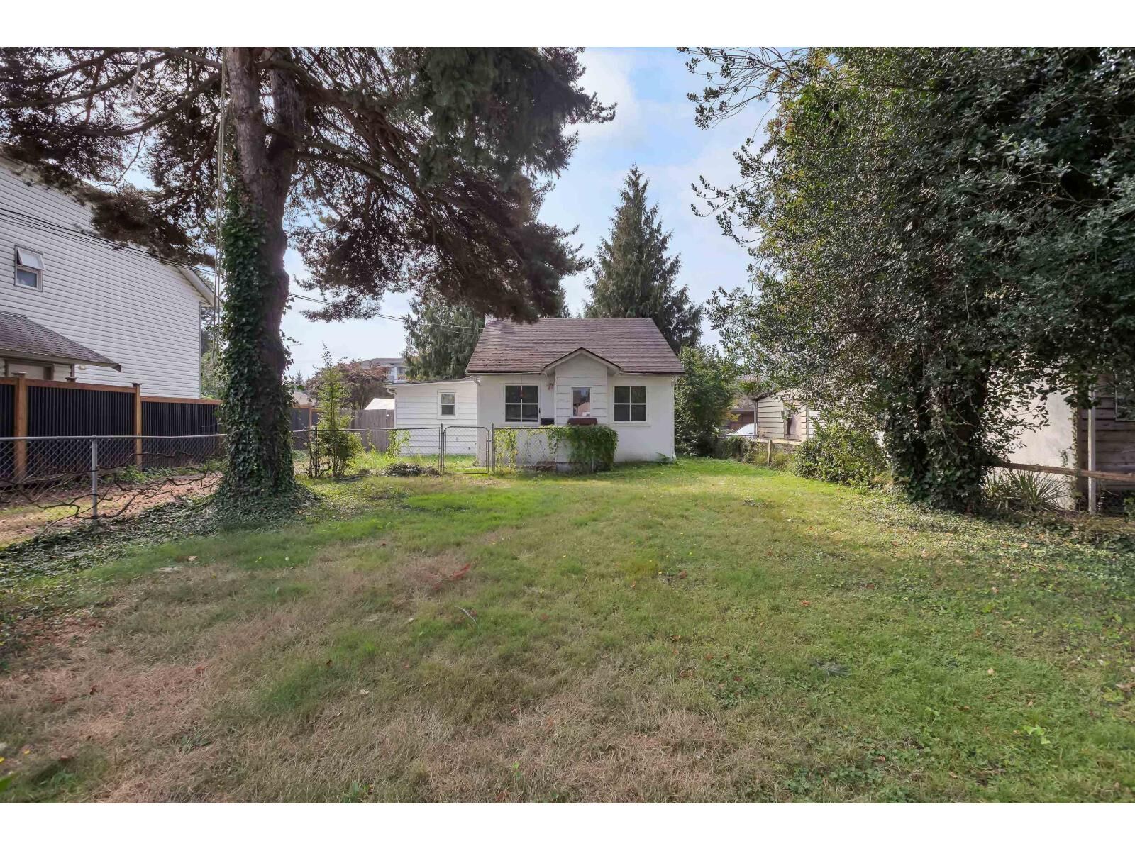 Property Photo:  46272 Gore Avenue  BC V2P 2A1 