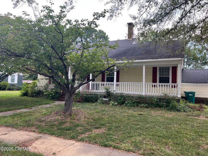 11 Young Street  Jackson TN 38301 photo
