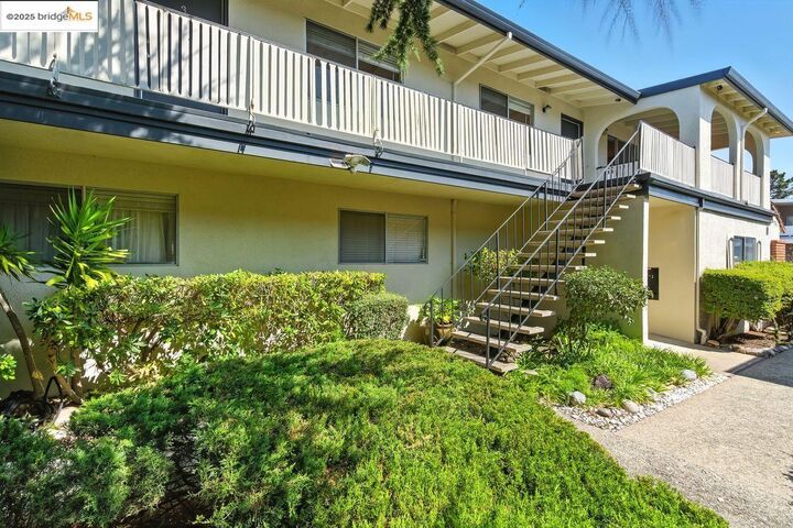 Property Photo: 4336 Rilea Way CA 94605