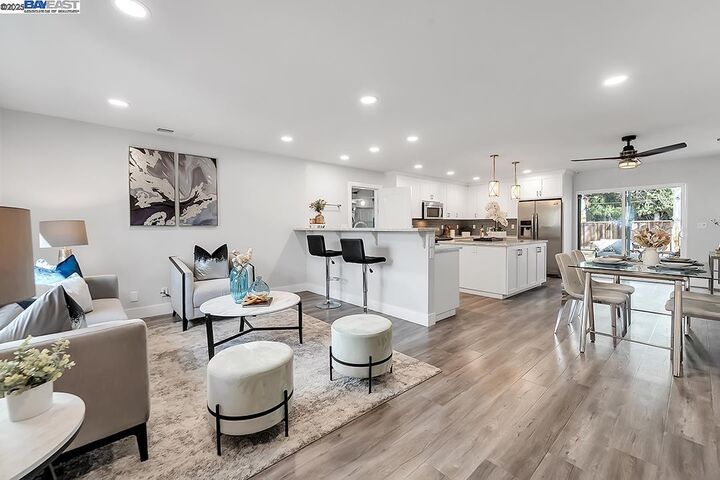 Property Photo:  338 Orchard Ave  CA 94085 