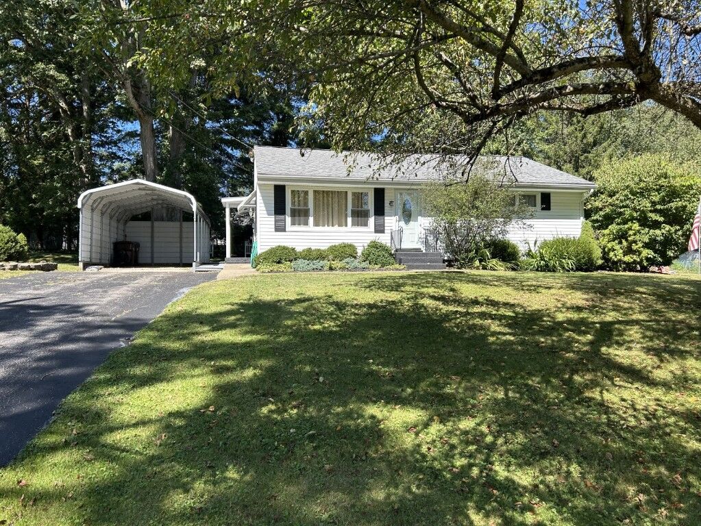 Property Photo:  598 Maxwell Drive  PA 16354 