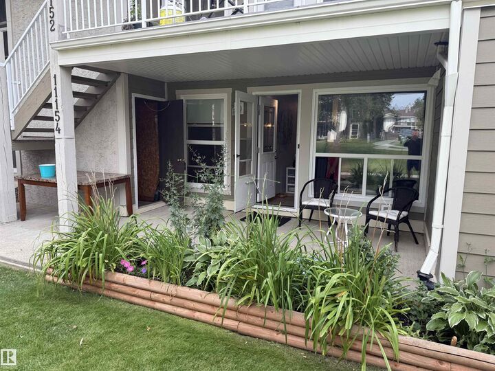 Property Photo: 11154 18 Avenue NW AB T6J 4T9
