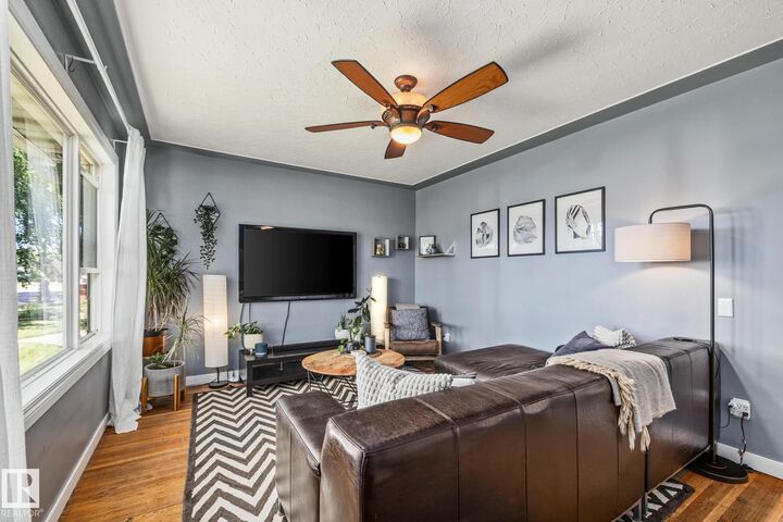 Property Photo: 12127 61 Street NW AB T5W 4B4