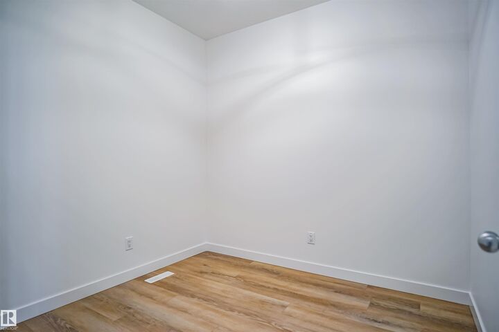 Property Photo: 2128 210 Street NW AB T6W 5G7