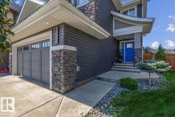 Property Photo: 3557 Keswick Boulevard SW AB T6W 3W9