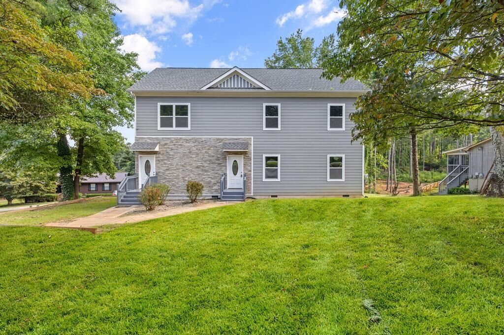 Property Photo:  841 N Price Road  GA 30518 