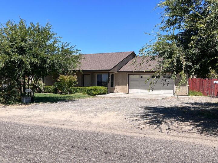 Property Photo:  14118 Bell  CA 95334 