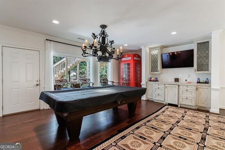 Property Photo:  4526 Peachtree Dunwoody Road  GA 30342 