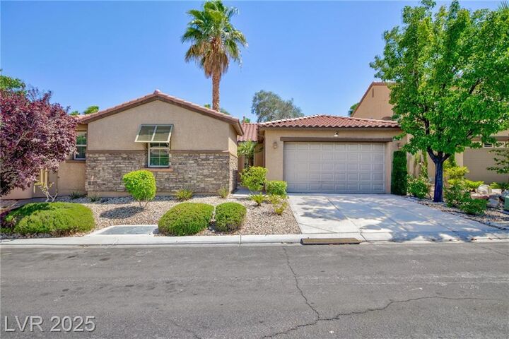Property Photo: 7609 Slide Rock Avenue NV 89113