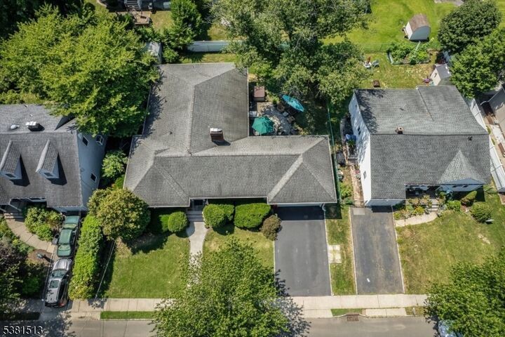 Property Photo:  387 Hillside Ave  NJ 07081