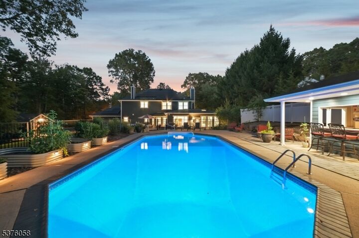 Property Photo:  5 Pillar Dr  NJ 07866 
